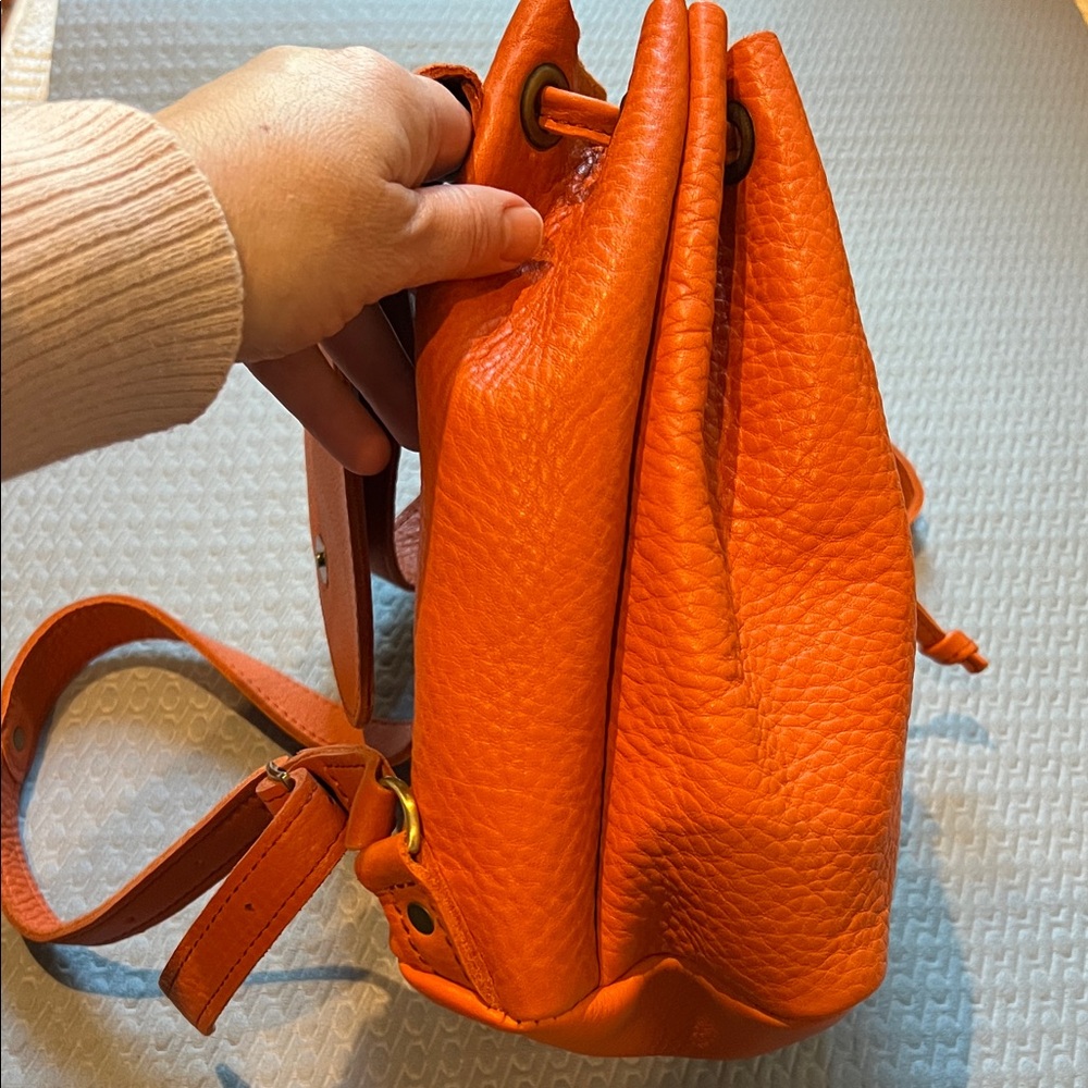 Portland Leather Goods Bucket Backpack in Cape Coral Orange - Picture 5 of 11